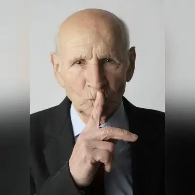 贺军云